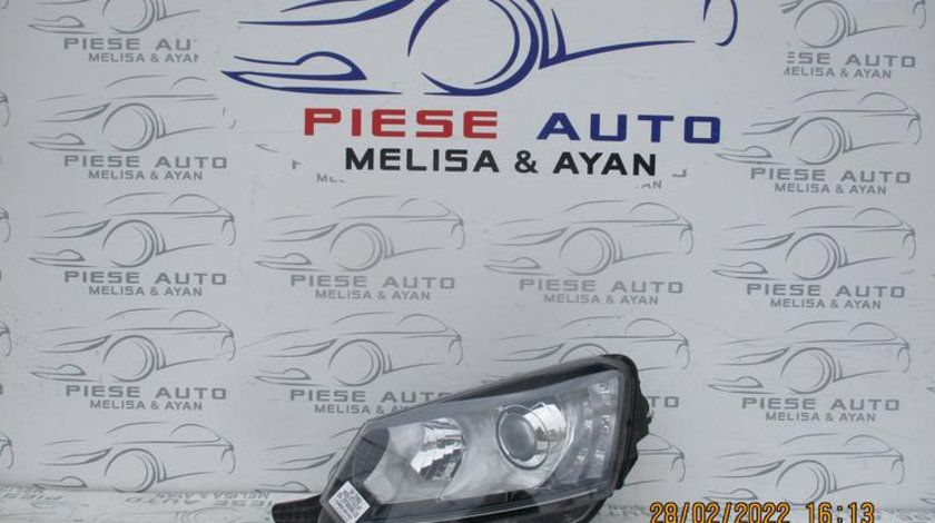 Far stanga Skoda Yeti Facelift Bixenon-LED 5L1941015C an 2014-2015-2016-2017 TSU8UEQ6WB