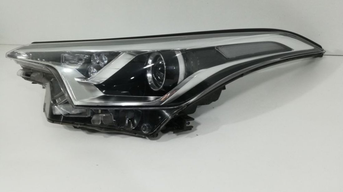 Far stanga Toyota CHR An 2016 2017 2018 2019 cod 81150-F4031-00 LUPA + LED