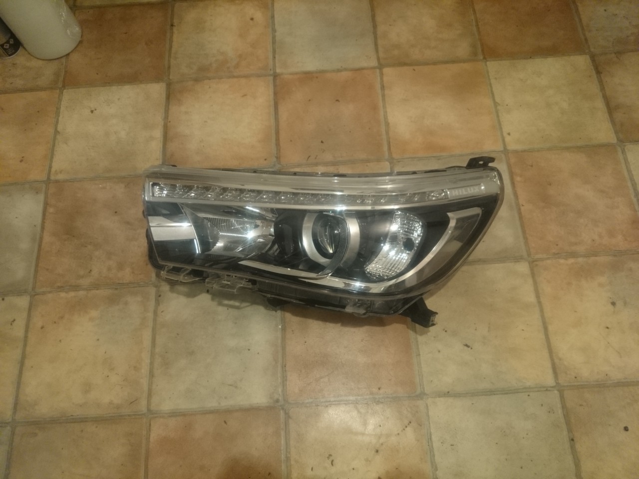 Far stanga Toyota Hilux led 2015-2019