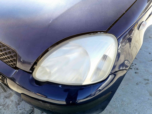 Far stanga Toyota Yaris (P1) [Fabr 1999-2005] OEM
