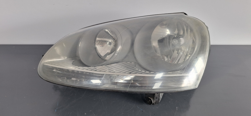 Far stanga Volkswagen Golf 5 (2004-2009) 2.0 Motorina 2006, 1K6941005E