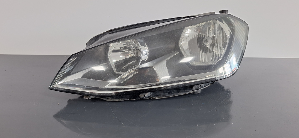 Far stanga Volkswagen Golf 7 (2012-2017) 1.6 Motorina 2013, CU HALOGEN / 5G2941005