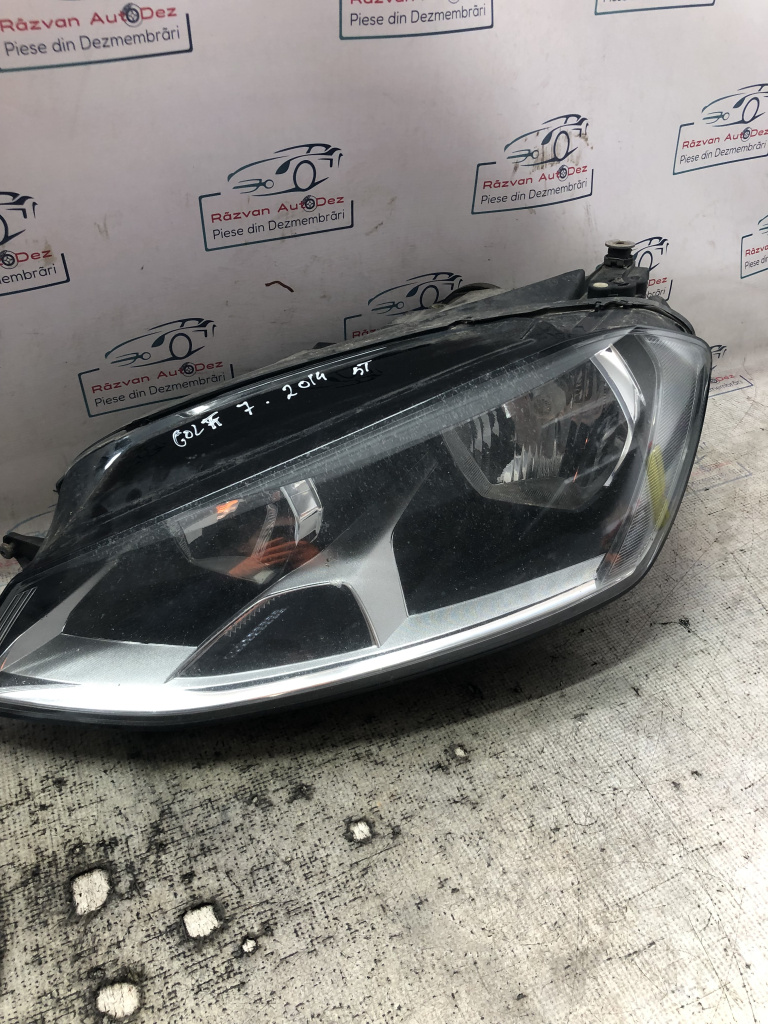 Far stanga Volkswagen Golf 7 2014, 5G2941005