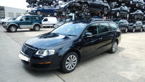 Far stanga Volkswagen Passat B6 2010 Break 1.6 TDI...