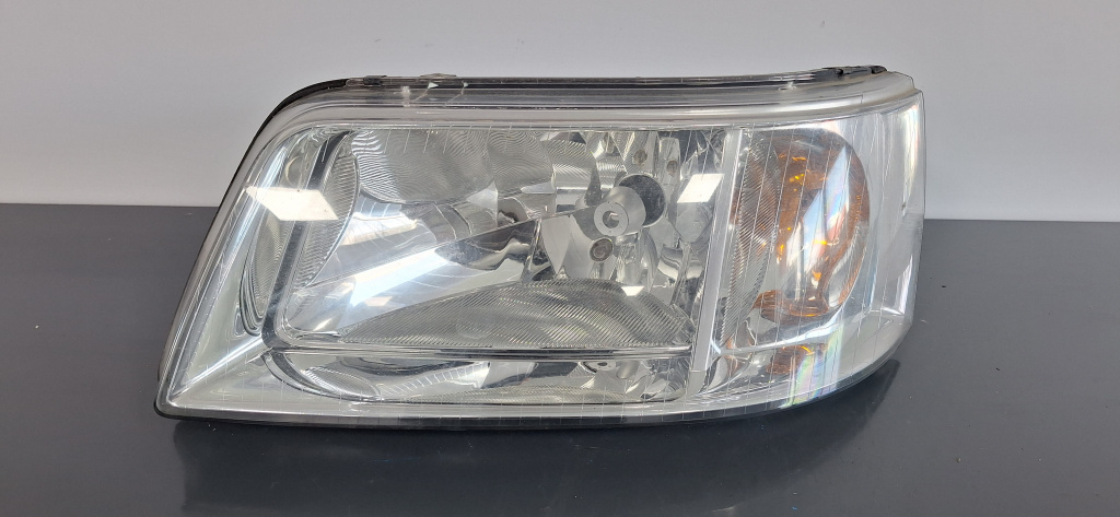Far stanga Volkswagen Transporter T5 (2003-2009) 1.9 Motorina 2006, 7H1941015N / VOLAN STANGA