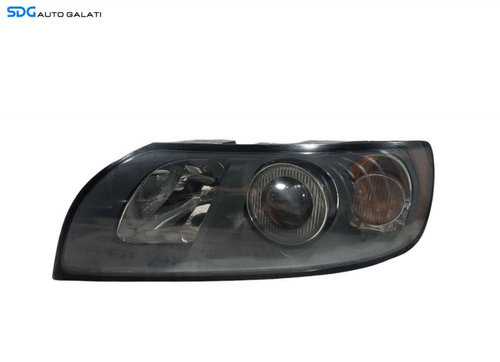 Far Stanga Volvo V50 2004 - 2012 Cod 30698891 [L6666]