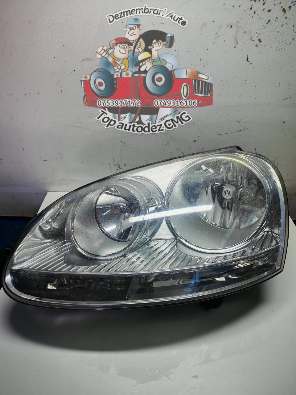 Far stanga VW Golf 5 halogen Europa