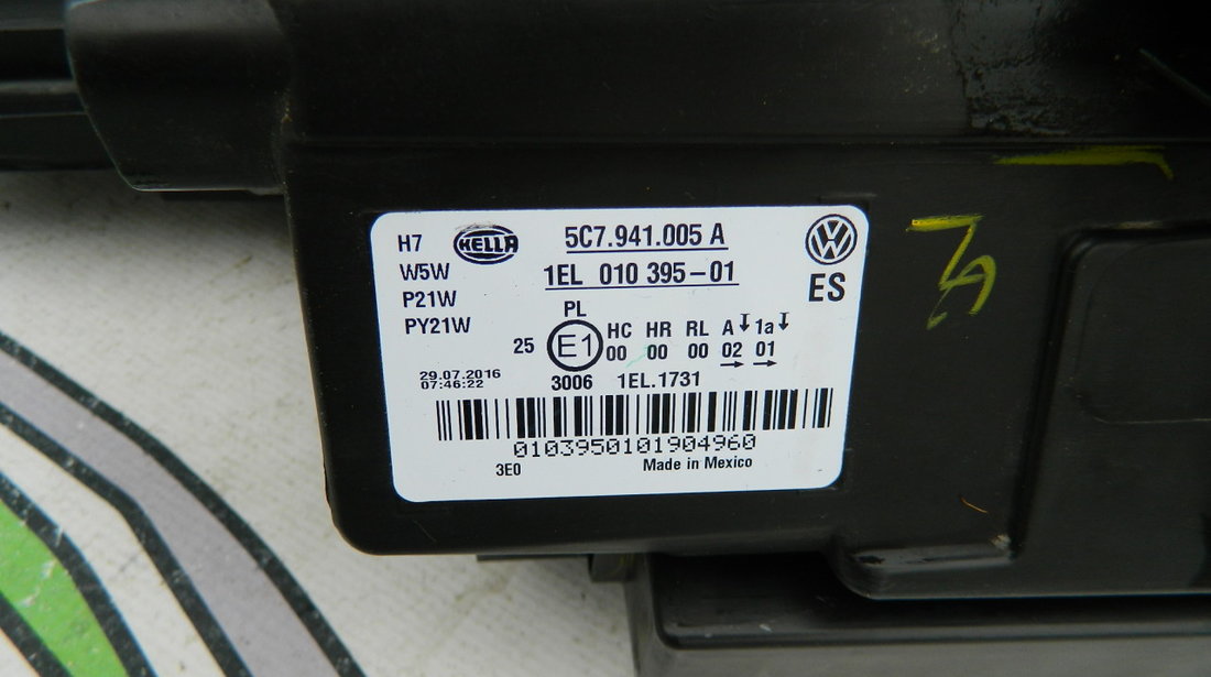 Far stanga VW Jetta model 2011-2015 cod 5C7941005A
