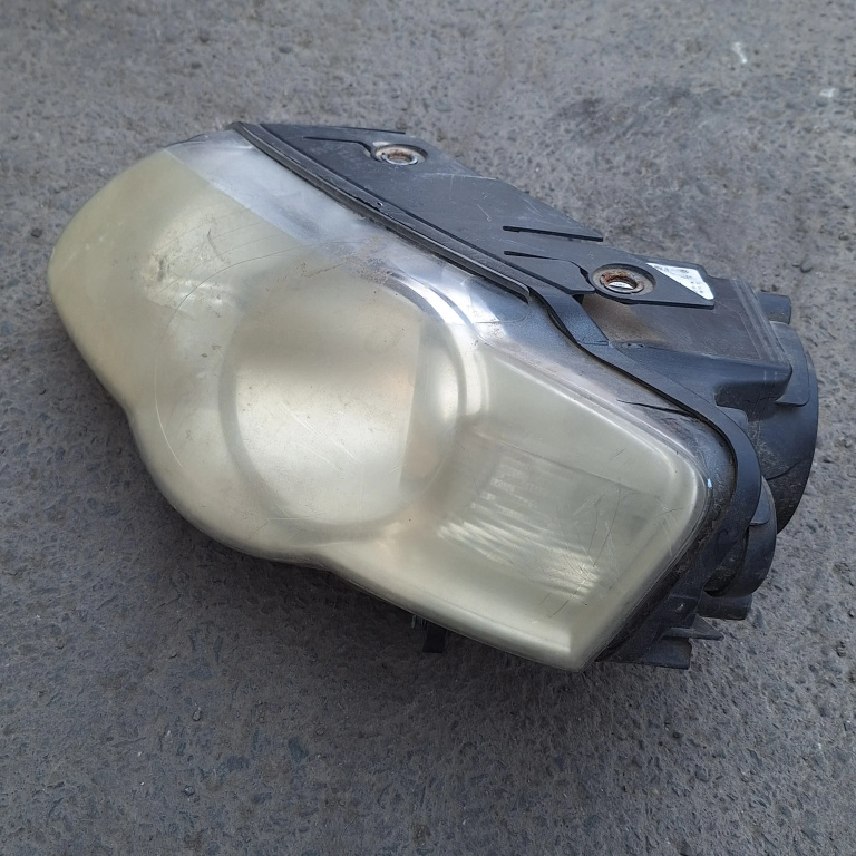 Far Stanga Vw Passat B6 2005-2010 3C0941005Q, 1El24701411, E410224, 153873 Hella