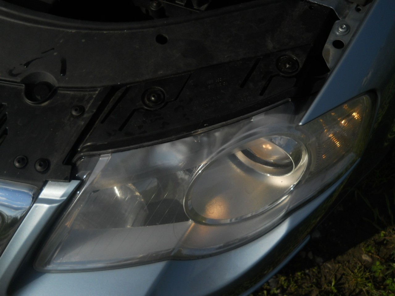 Far Stanga Vw Passat B6