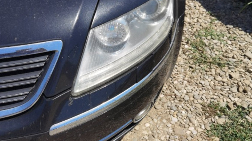 Far stanga vw phaeton 3.0 tdi