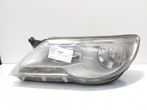 Far stanga, Vw Tiguan (5N) vol pe dreapta (id:679057)