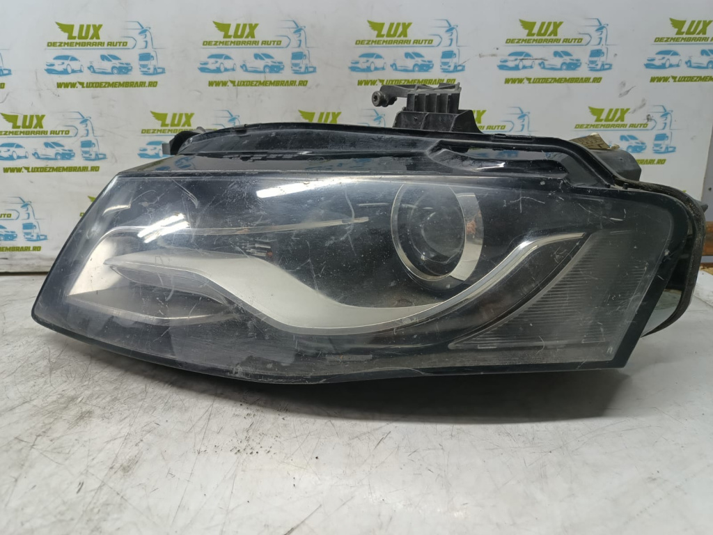 Far stanga xenon 0301240271 8k0941003c Audi A4 B8/8K [2007 - 2011]