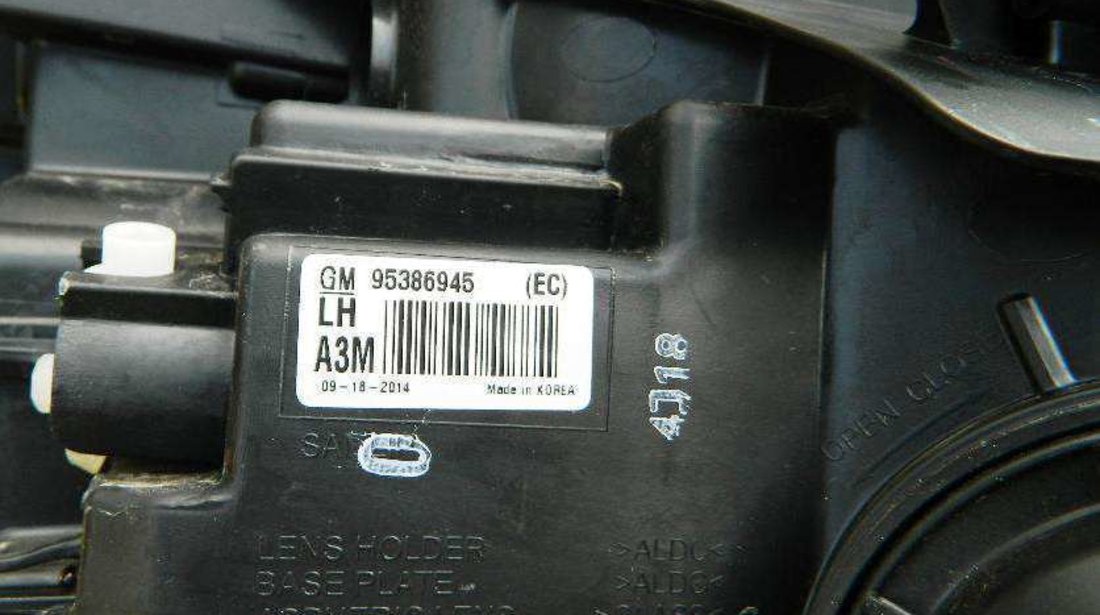 Far stanga xenon adaptiv Opel Mokka cod 95386945