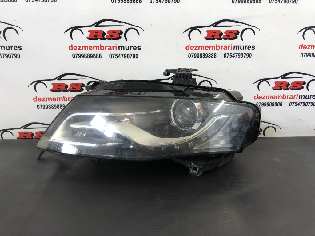 Far stanga xenon Audi A4 B8 2.0 TFSI Quattro sedan 2011 (8K0941003P)
