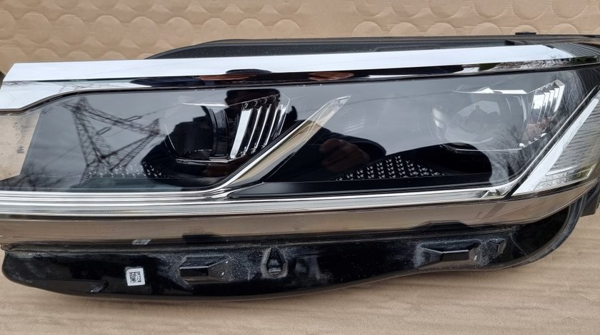 Far stanga Xenon LED Vw Touareg CR 2018 2019 2020 2021