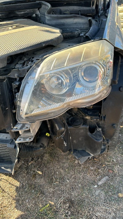 Far stanga xenon Mercedes GLK X204 Fab: 2008-2012