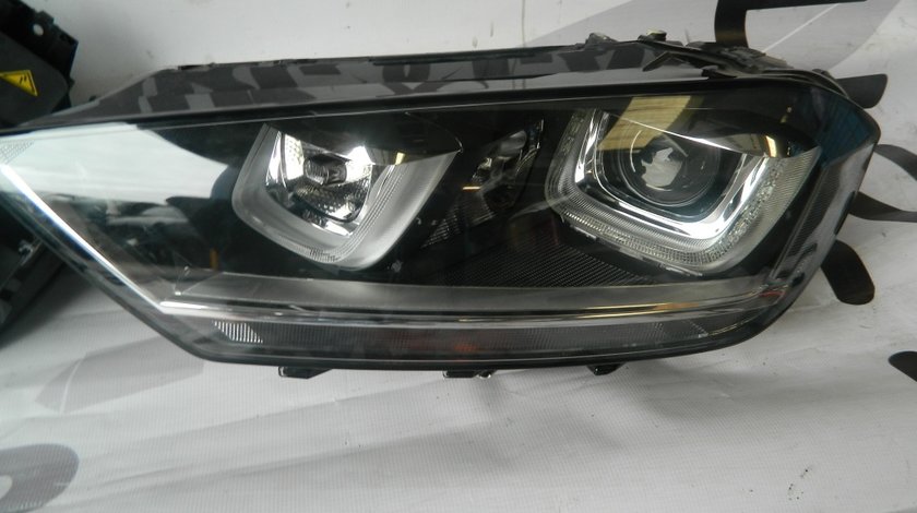 Far stanga xenon si led Golf Sportsvan cod: