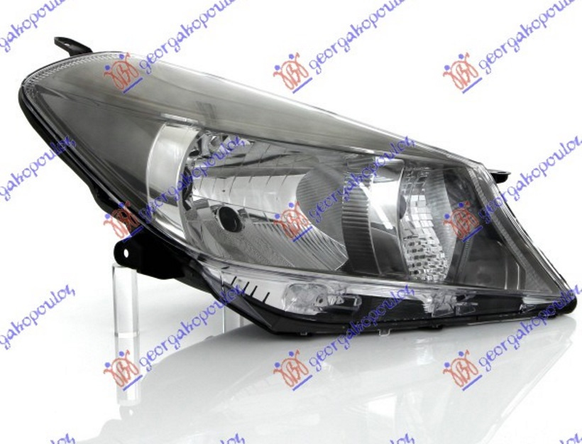 Far - Toyota Yaris 2011 , 81130-0d470