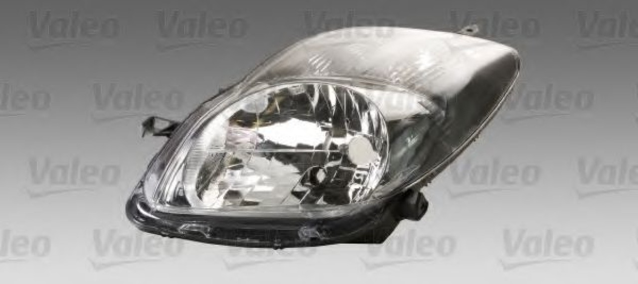 Far TOYOTA YARIS (P9) (2005 - 2013) VALEO 043936 piesa NOUA