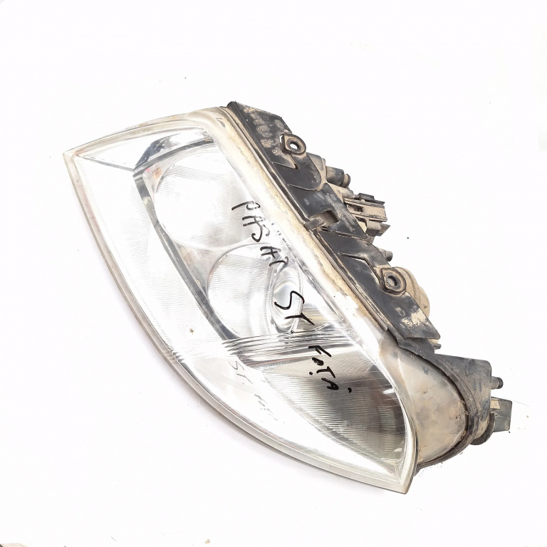 Far Vw Passat B5, B5.5 1996-2005 Stanga 1Ahchchra, 1El00835001, E11751186, 1El1177, 15443300 Hella