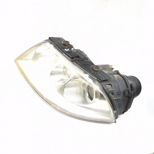 Far Vw Passat B5, B5.5 1996-2005 Stanga 3B7941015M, 1El00834001, 1149140404, 3B7 941 015 M, 1El00834...