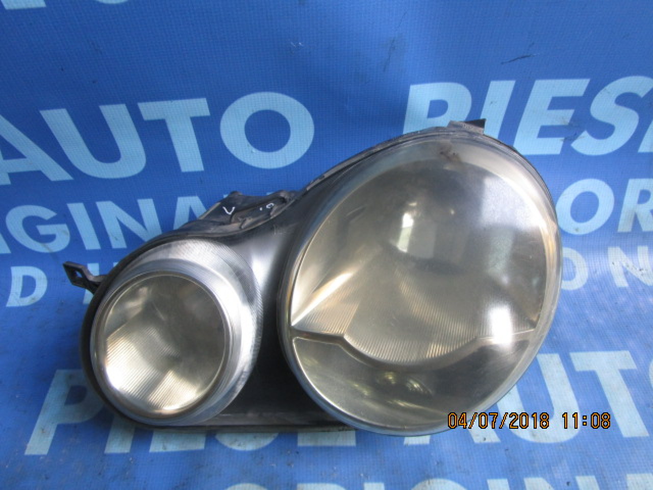 Far VW Polo 2002; cod: 6Q1941007