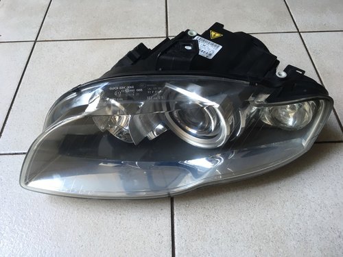 Far Xenon Audi A4 B7 S-Line - Stg  8E0941003BM / 8E0 941 003 BM