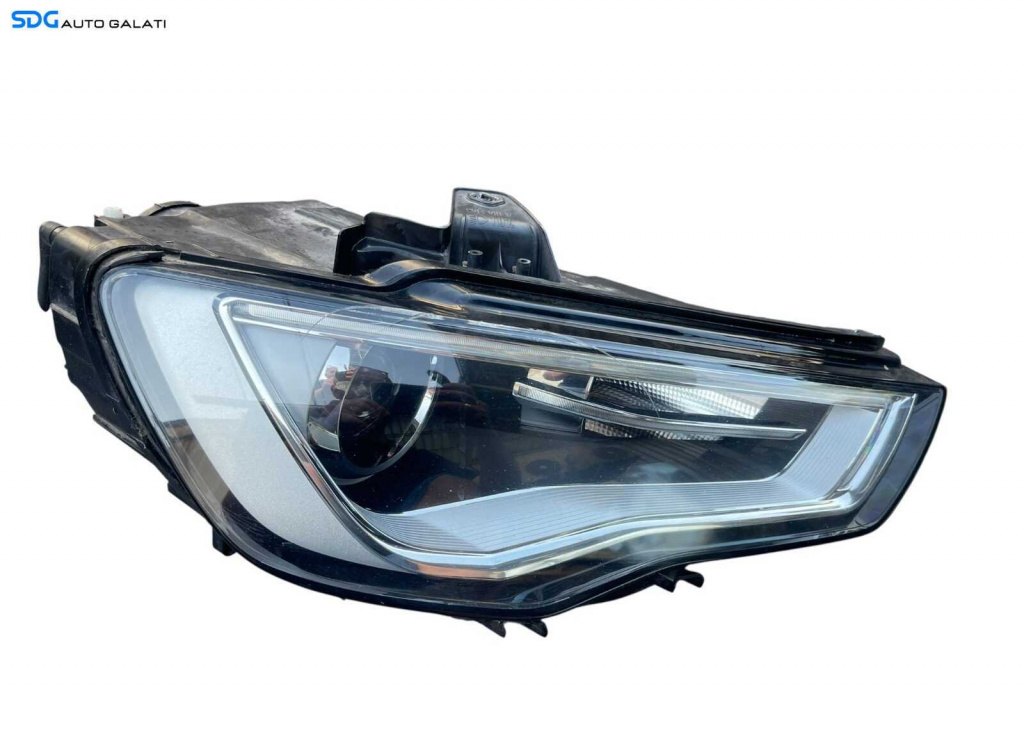 Far Xenon cu Led si Lupa Dreapta cu Defect Audi A3 8V NFL Non Facelift 2012 - 2016 Cod 8V0941006A [K3275]