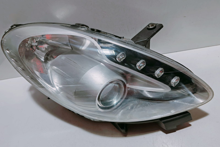 Far xenon dreapta 00505202270 Alfa Romeo Giulietta 940 [2010 - 2020]