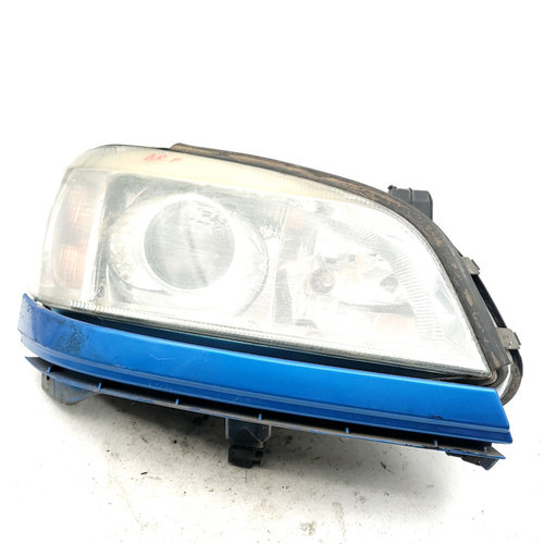 Far Xenon,dreapta Opel ZAFIRA A (F75) 1999 - 2005 Benzina 89100055