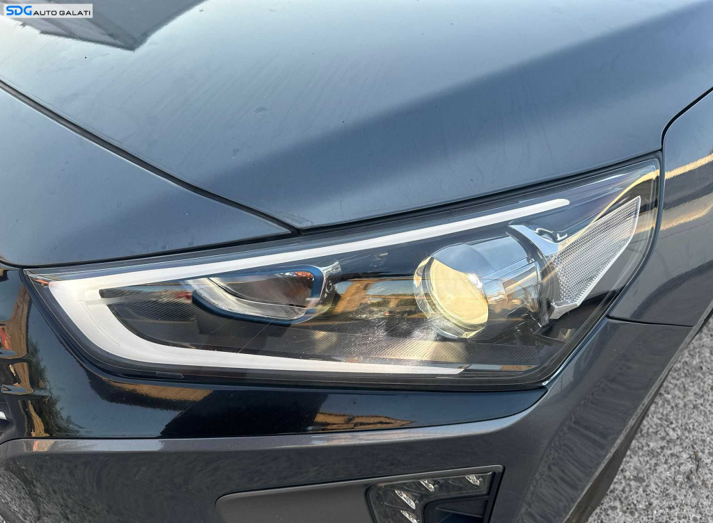 Far Xenon HID Stanga Hyundai Ioniq 2016 - 2019 [K6471]