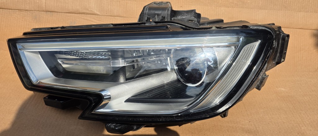 Far xenon stanga AUDI A3 8V Facelift 2017 2018 2019