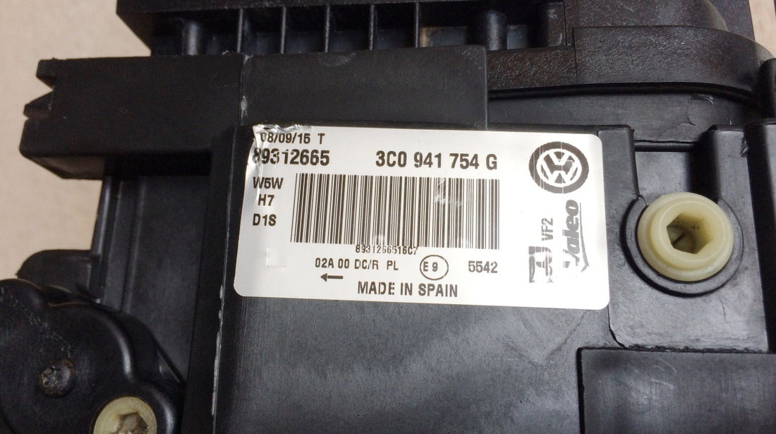 Far Xenon Vw Passat B6 - Dr.  3C0941752G / 3C0941754G  Complet echipat !