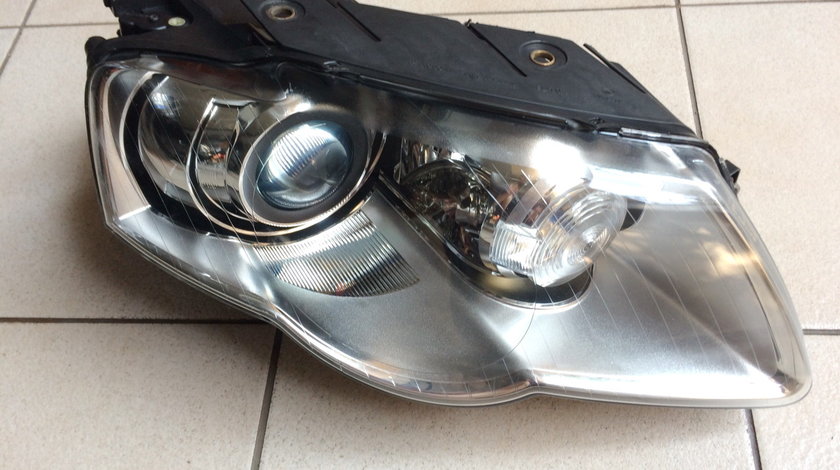 Far Xenon Vw Passat B6 - Dr. 3C0941752G / 3C0941754G Complet echipat !