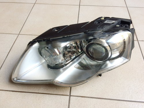 Far Xenon Vw Passat B6 - Stg. 3C0941751D Complet echipat !