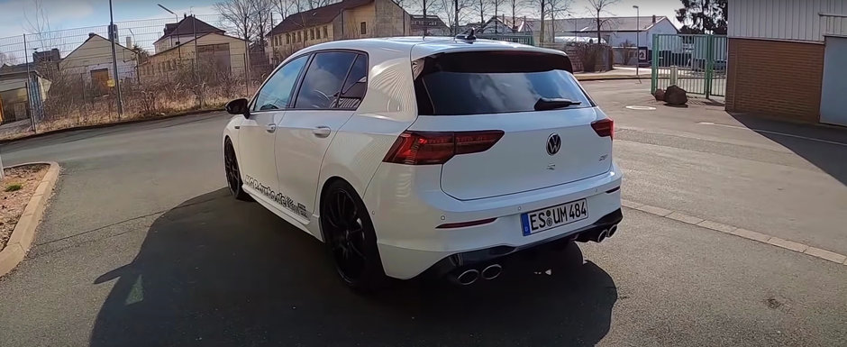 Fara cele patru evacuari ar fi fost sleeper-ul perfect. Golf-ul din 2021 are motor 2.0 turbo de 526 de cai si atinge 325 km/h pe Autobahn. Video