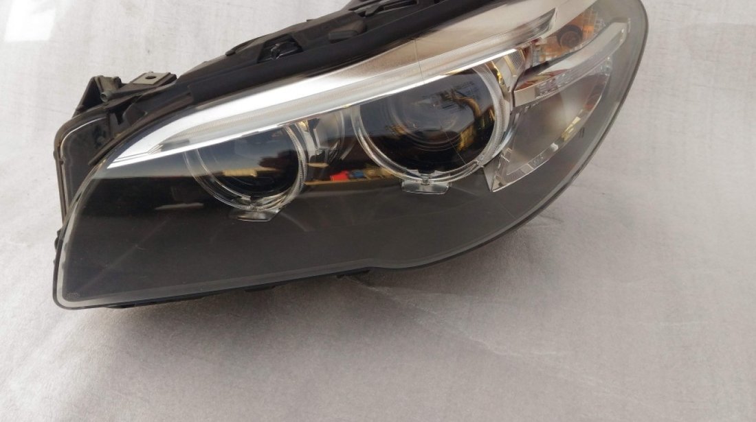 Faruri BMW seria 5 F11 //F10 LCI // Facelift 7317134 // 7317133