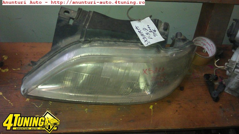 Faruri citroen xsara an 2000