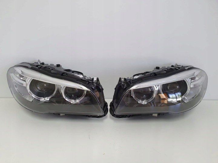Faruri complete Bi-Xenon 7137132 7137131 de Europa BMW Seria 5 F10 [facelift] [2013 - 2017]
