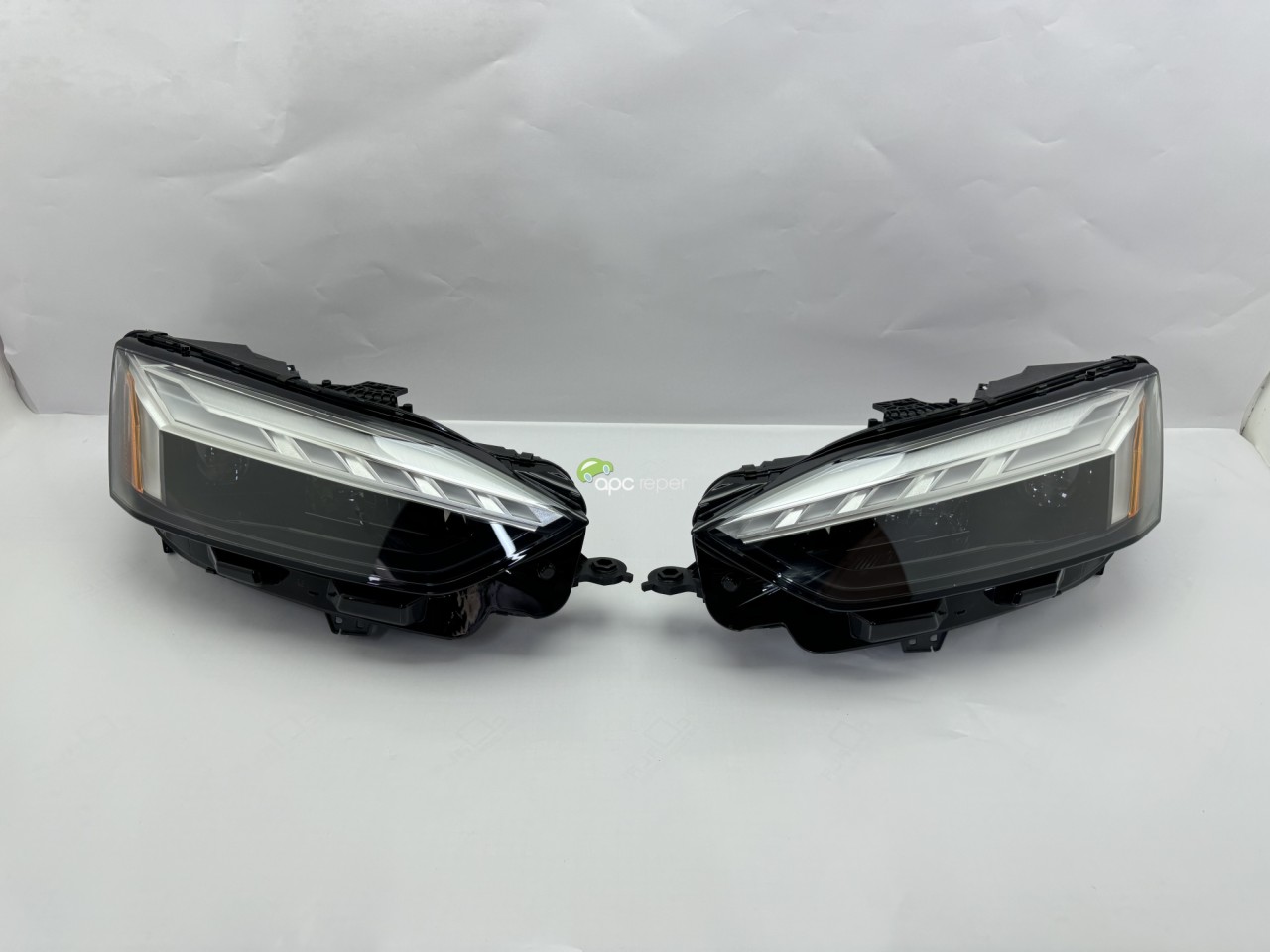 Faruri Complete Matrix Beam Originale Audi A5 F5 8W / RS5 (2020 - 2024)