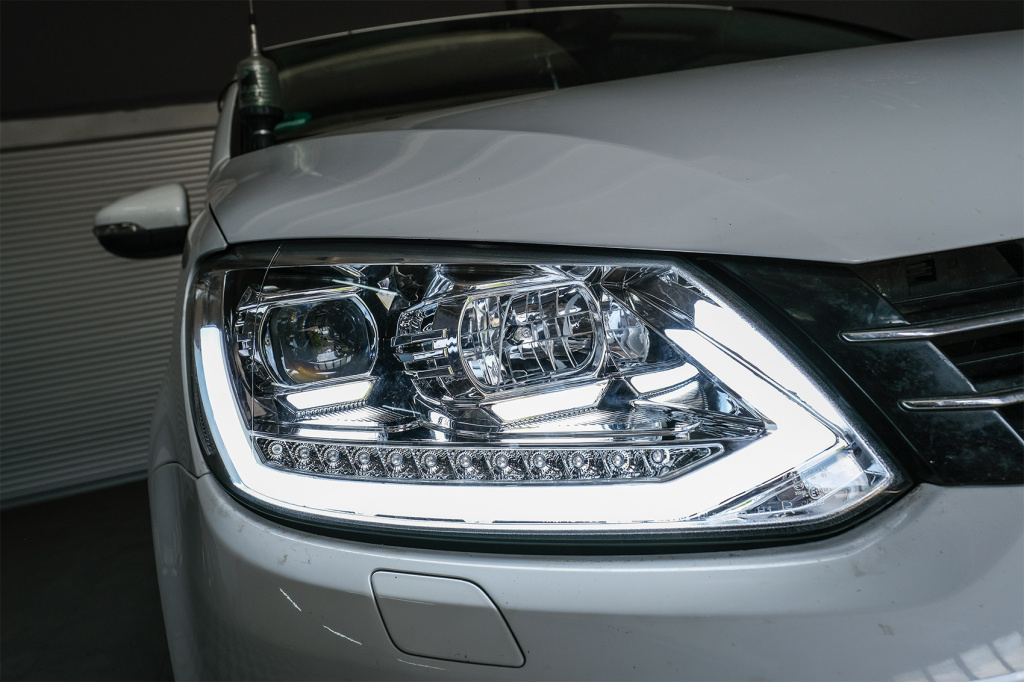 Faruri DAYLINE compatibil cu VW Touran 1T 03-06_drl optic_chrome HLVWTOIIC