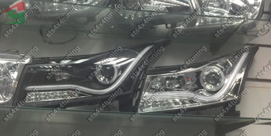 FARURI DAYLINE CU ANGEL EYE SI LED CHEVROLET CRUZE 2009-2015 CU LUPA
