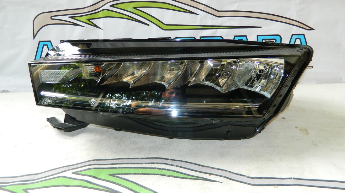 Faruri ,Far stanga dreapta Full LED Skoda Octavia 4 model 2020-2024 cod 5E4941015, 5E4941015