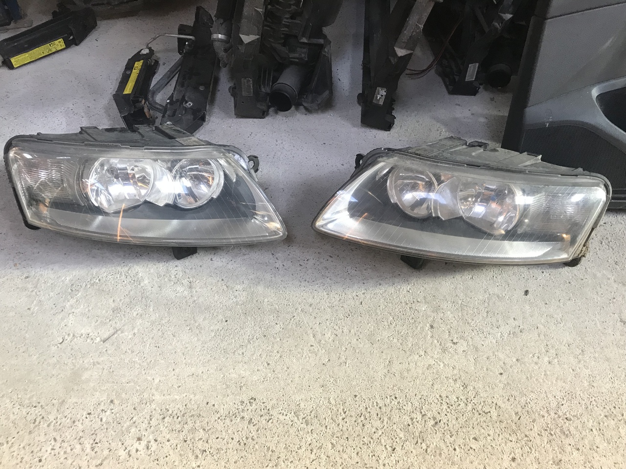 Faruri halogen AUDI A6 4F 2005 2006 2007