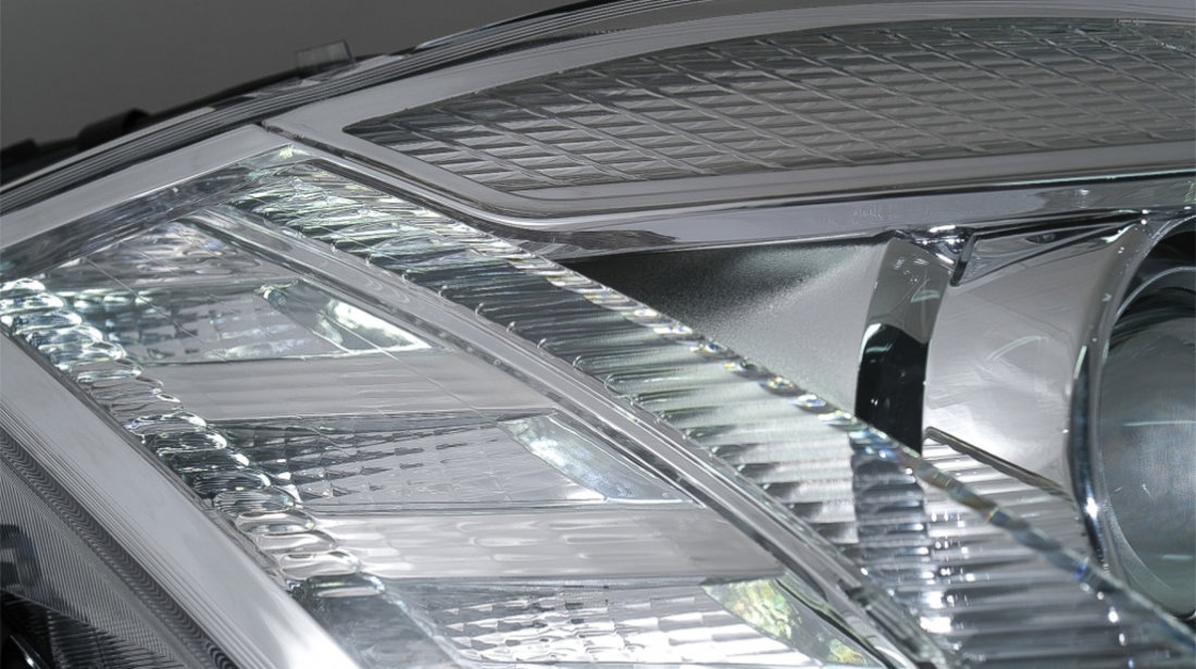 Faruri LED compatibil cu Mercedes Clasa S W221 (2005-2009) Facelift Look Semnalizare Dinamica Secventiala HLMBW221FW