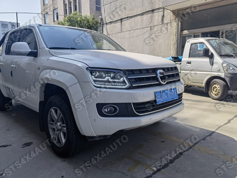 FARURI LED DAYLINE CU DYNAMIC SEMNALIZARE VW AMAROK 2010-2020 BK [V1]