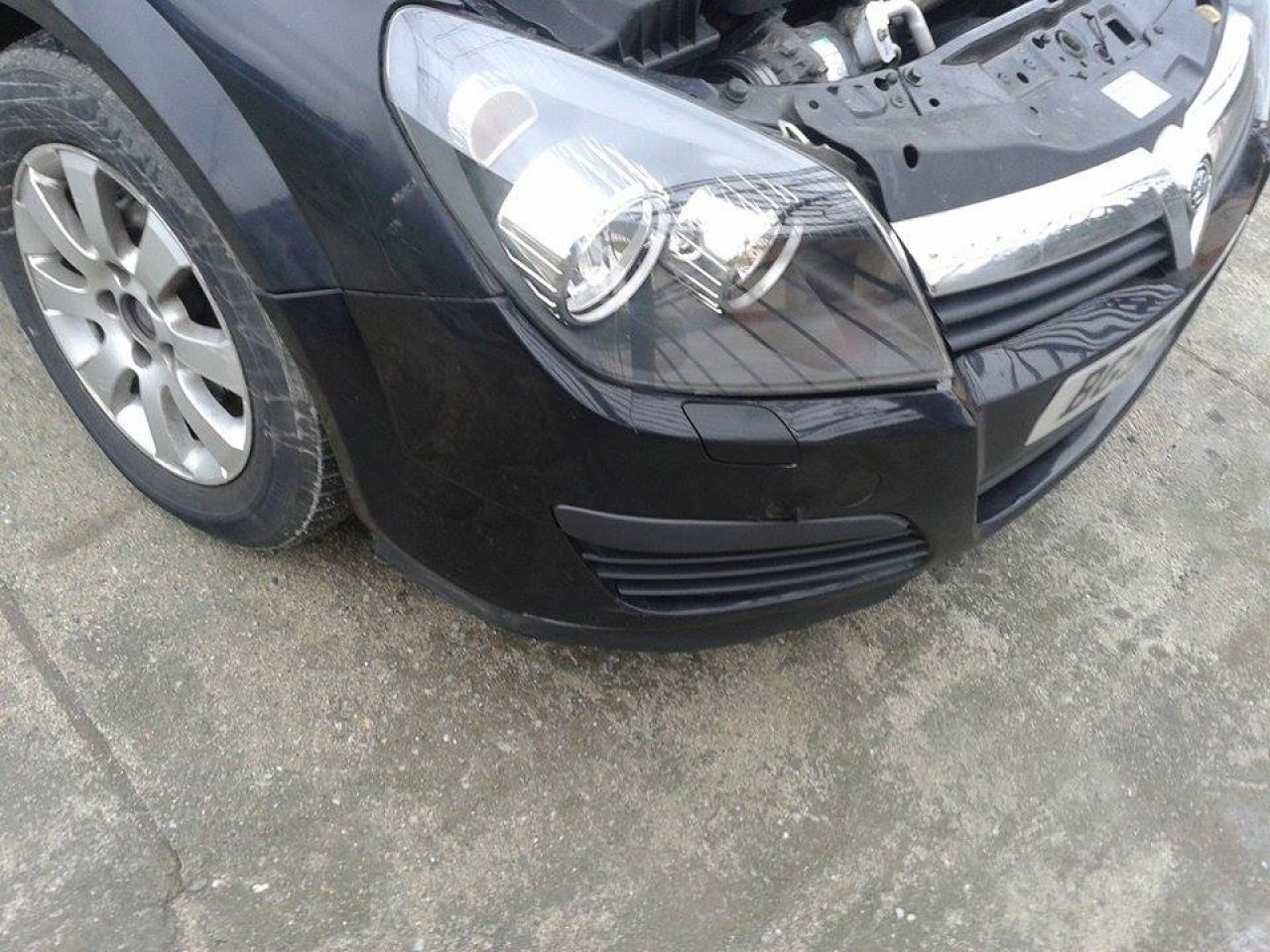 Faruri Opel Astra H