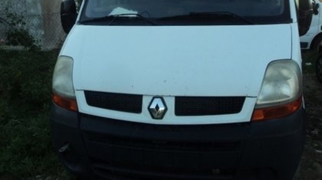 Faruri, renault master 2.5dci, 84kw, 2005