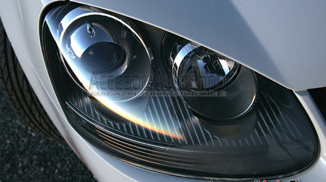 Faruri VW GOLF 5 cu lupe